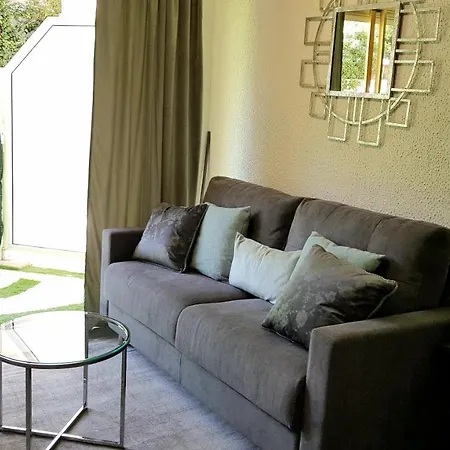 Center Grande Terasse Apartment