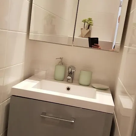 Center Grande Terasse Apartment